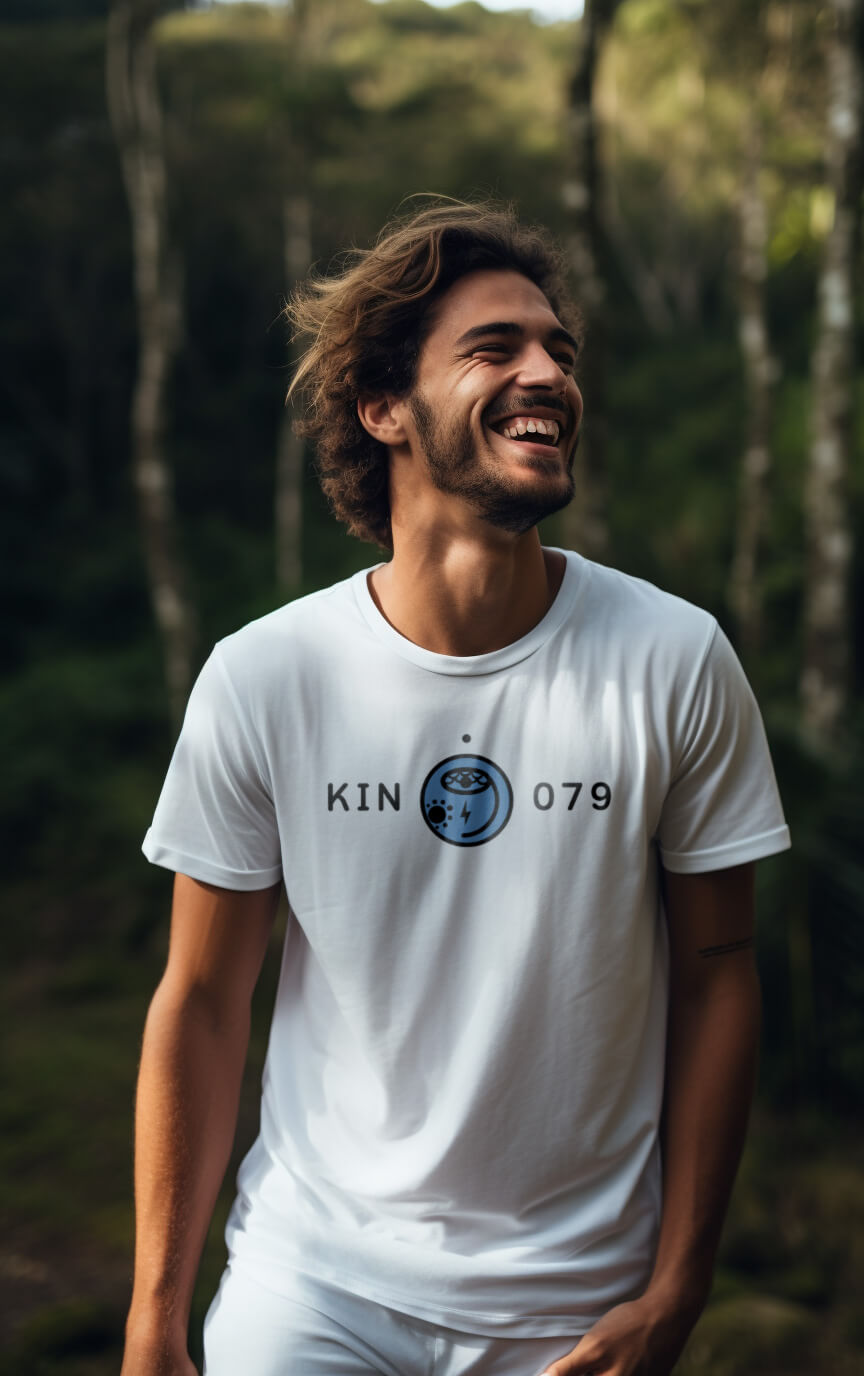 Camiseta Branca Kin 079 - Tormenta Magnética Azul