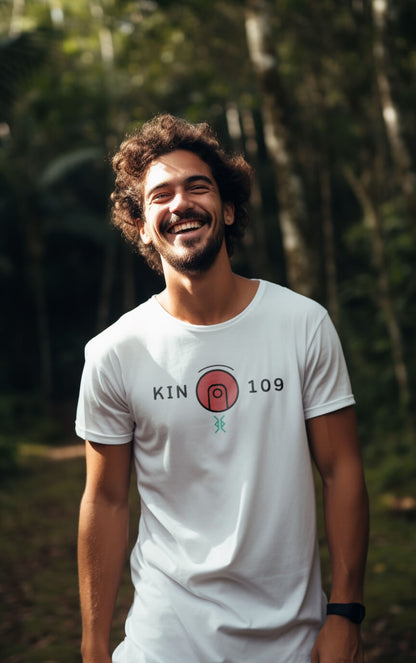 Camiseta Branca Kin 109 - Lua Harmônica Vermelha