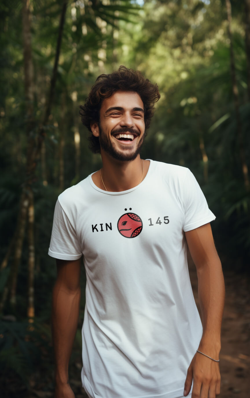 Camiseta Branca Kin 145 - Serpente Lunar Vermelha