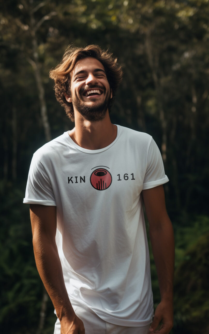 Camiseta Branca Kin 161 - Dragão Harmônico Vermelho