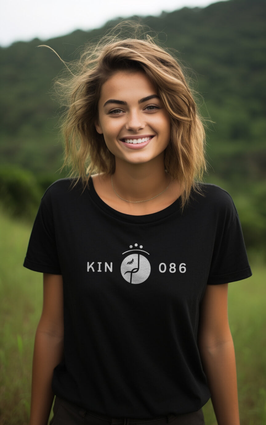 Camisa Feminina Preta Kin 086 - Enlaçador de Mundos Galáctico - Kin 86