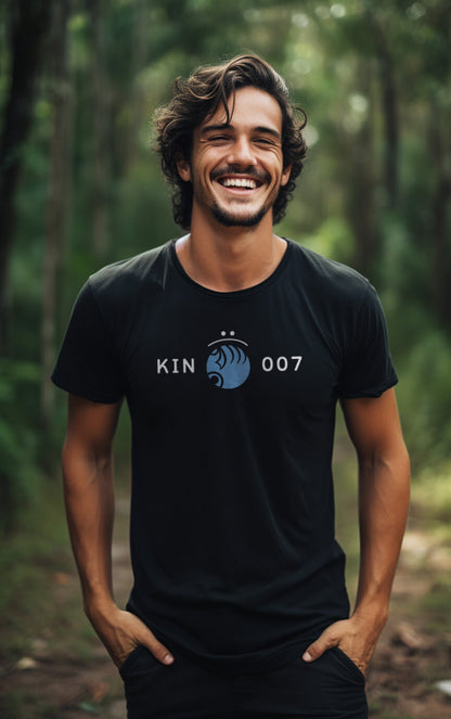 Camiseta Preta Kin 007 - Mão Ressonante Azul